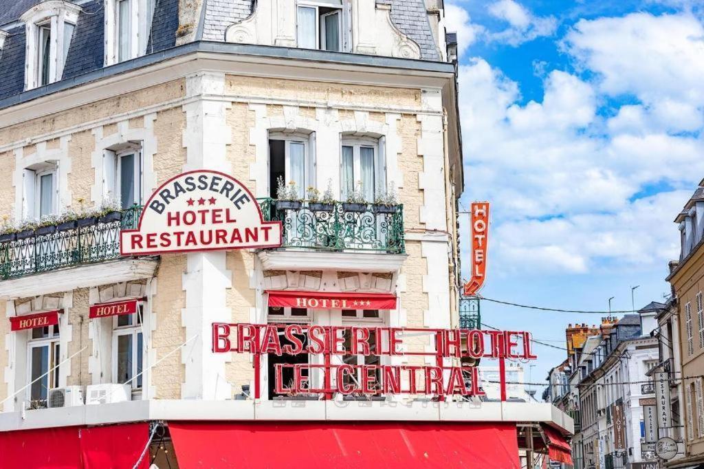 Hotel & Restaurant Le 3*